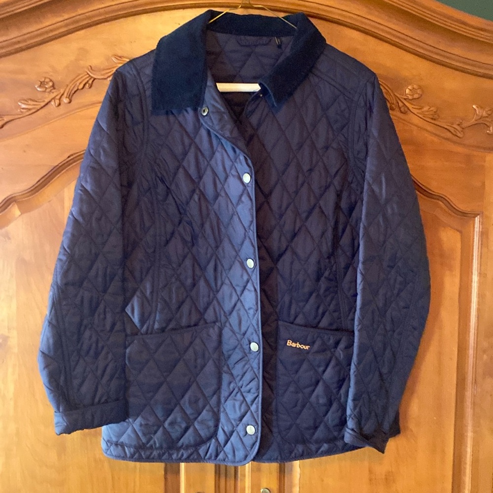This a size 8 Barbour quilted coat. It is intended to be a lightweight jacket.